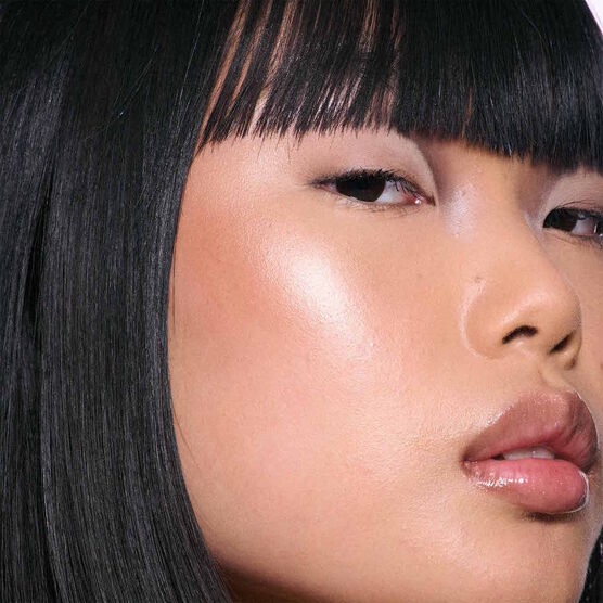 HOLIDAY 25 Iluminador Bounce Buttergleam